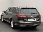 Volkswagen Passat - fotka číslo 5