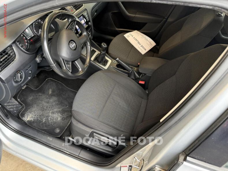 Škoda Octavia - hlavní fotka