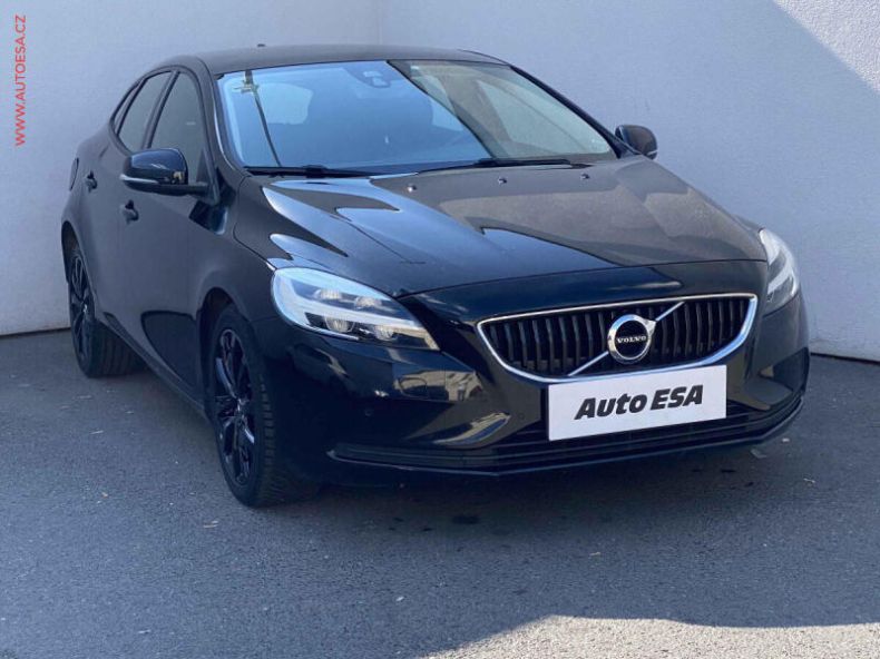 Volvo V40 - hlavní fotka