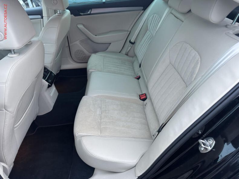 Škoda Superb - hlavní fotka