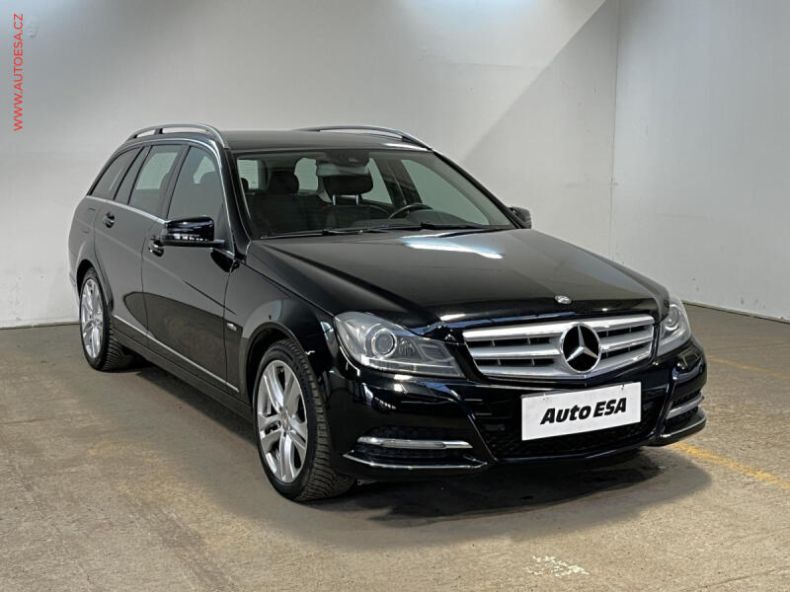 Mercedes Třída C - hlavní fotka inzerátu