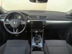 Škoda Superb - fotka číslo 7