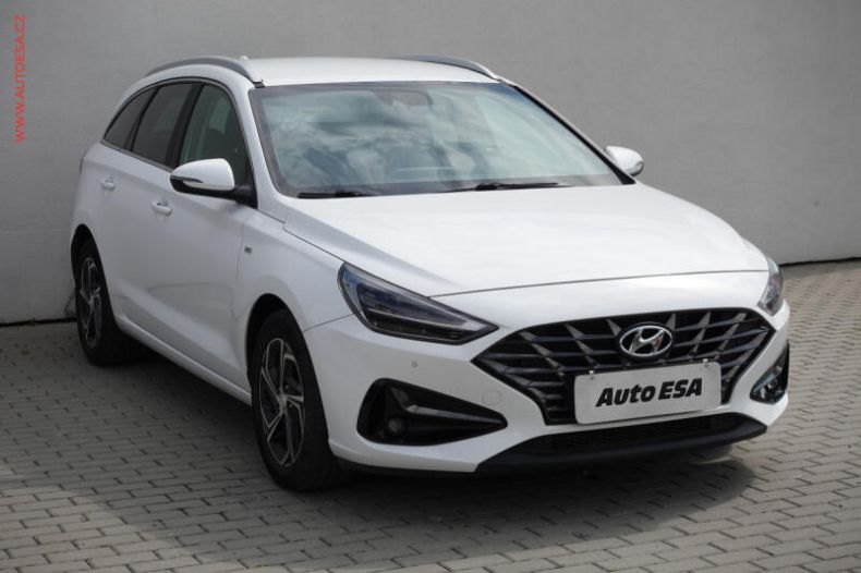 Hyundai i30 - hlavní foto