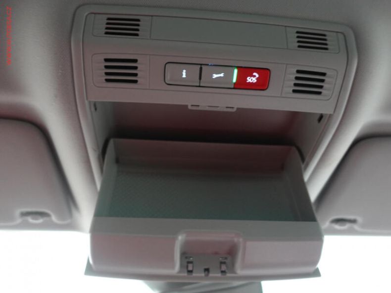 Volkswagen Passat - hlavní fotka