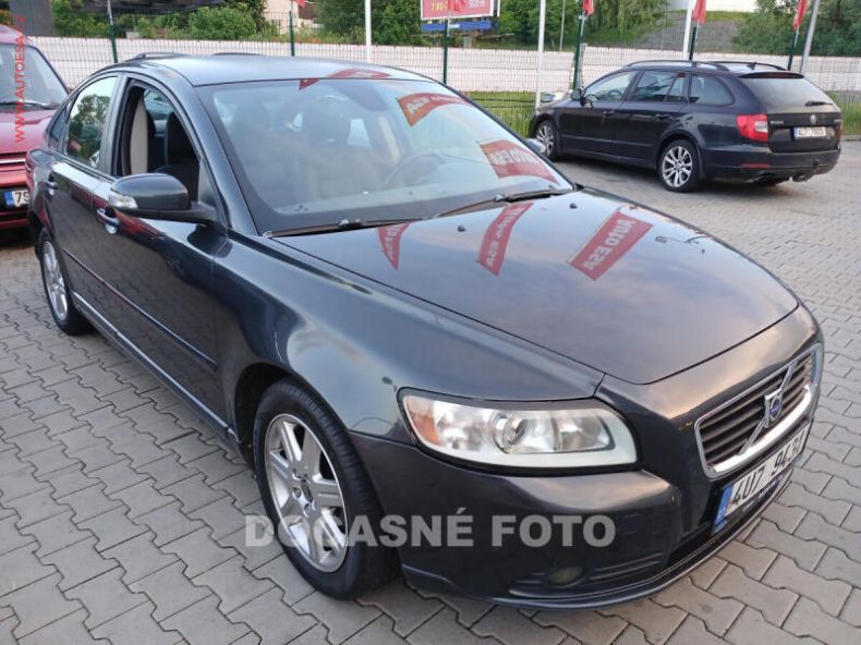 Volvo S40 - hlavní fotka inzerátu