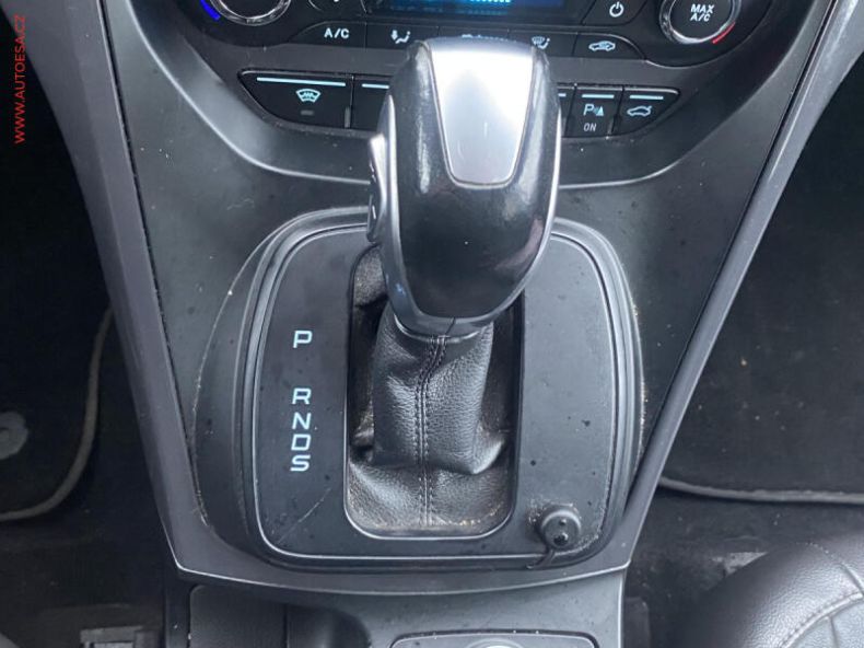 Ford Kuga - hlavní fotka