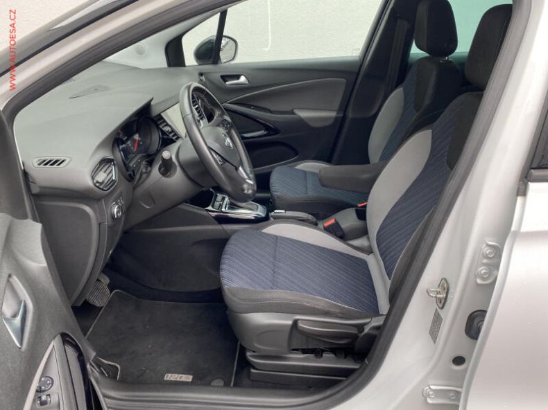 Opel Crossland X - hlavní fotka