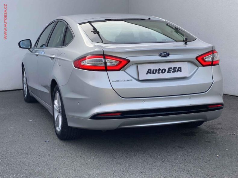 Ford Mondeo - hlavní fotka