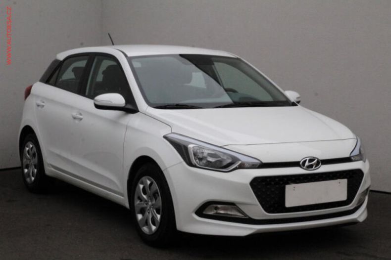 Hyundai i20 - hlavní fotka