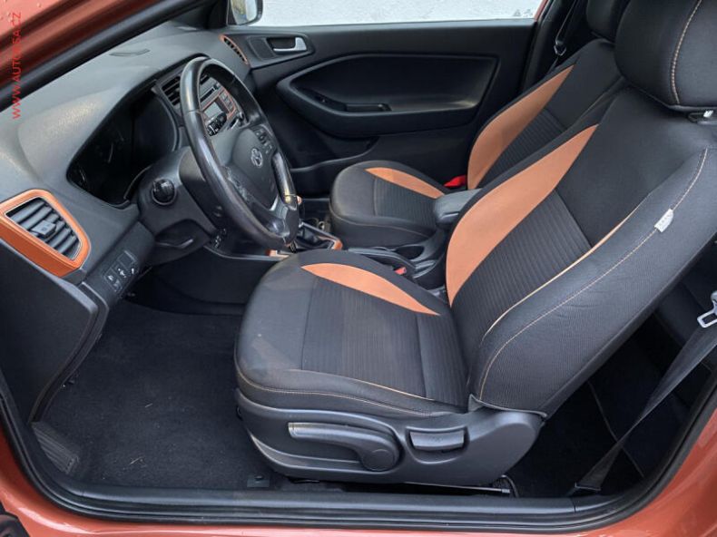 Hyundai i20 - hlavní fotka