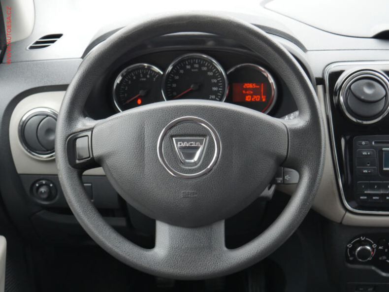 Dacia Lodgy - hlavní fotka