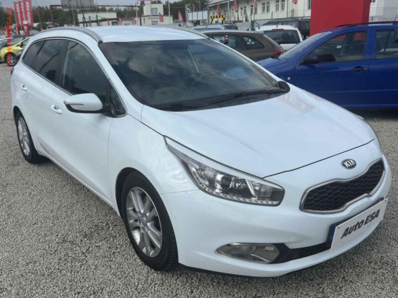 Kia Cee'd - hlavní foto