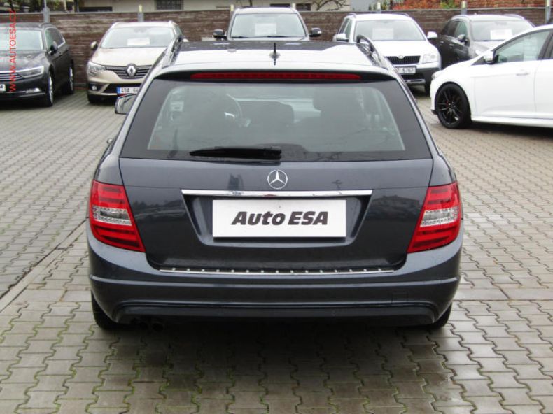 Mercedes Třída C - hlavní fotka