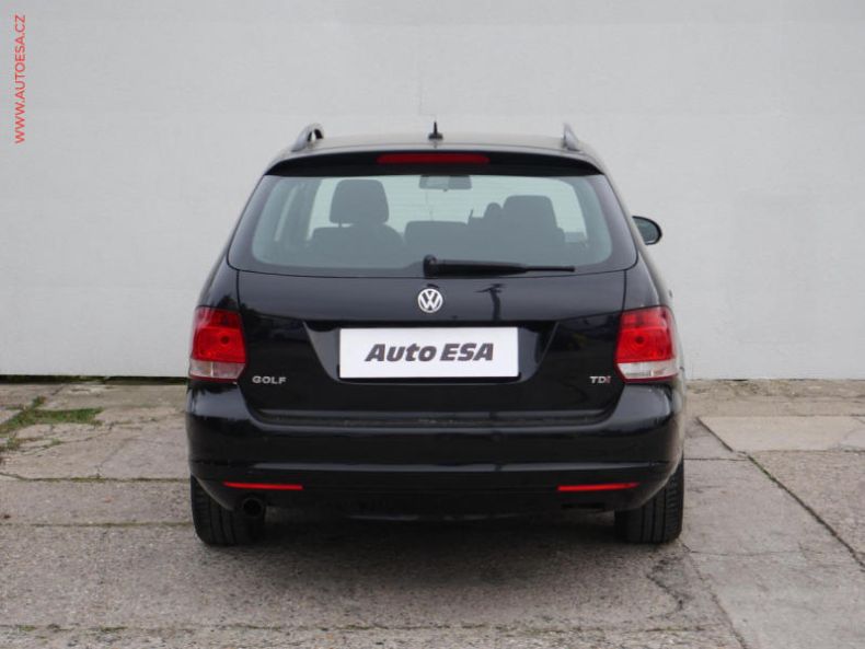 Volkswagen Golf - hlavní fotka