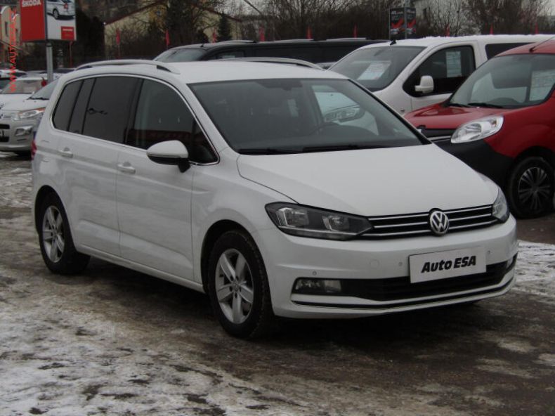 Volkswagen Touran - hlavní fotka inzerátu
