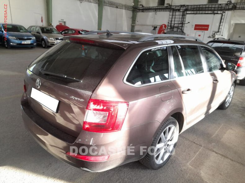 Škoda Octavia - hlavní fotka