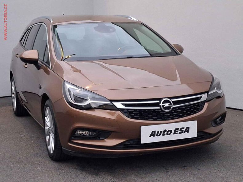Opel Astra - hlavní fotka inzerátu