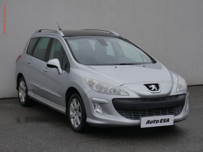 Peugeot 308 - hlavní foto