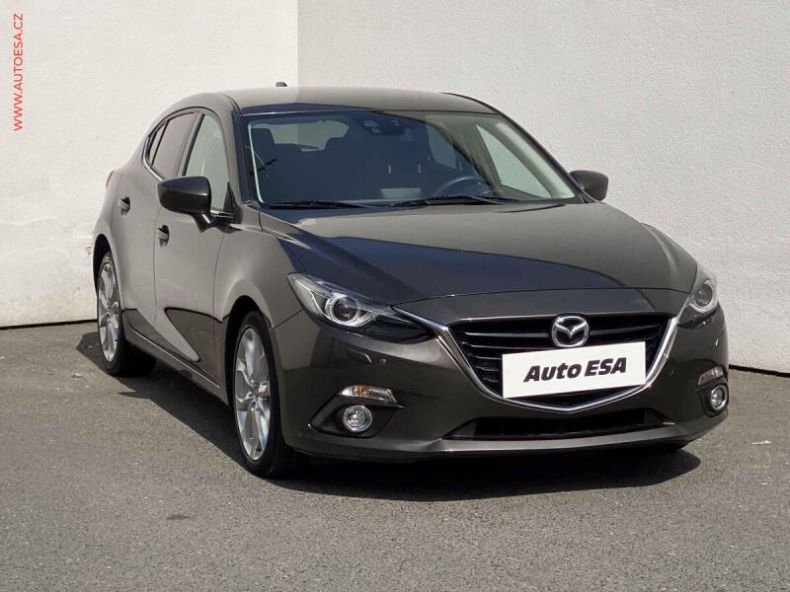 Mazda 3 - hlavní foto