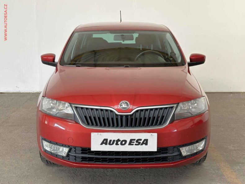 Škoda Rapid - hlavní fotka