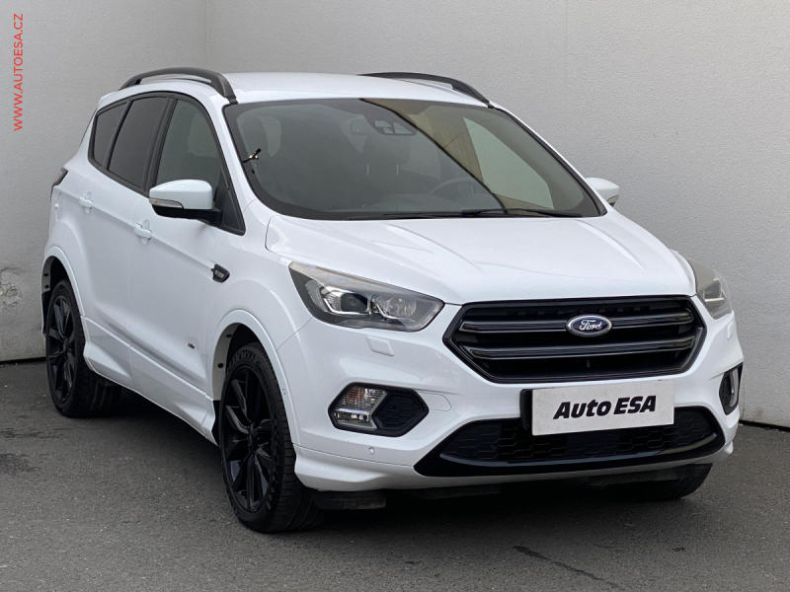 Ford Kuga - hlavní foto