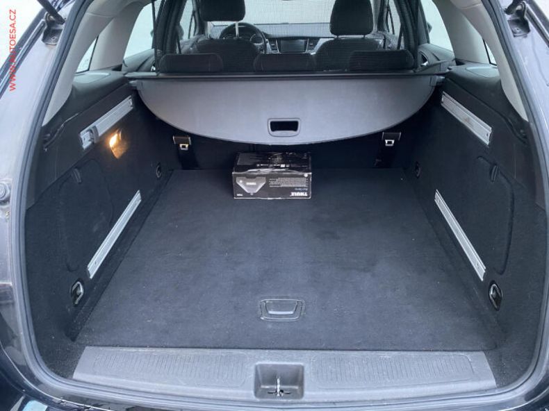 Opel Astra - hlavní fotka