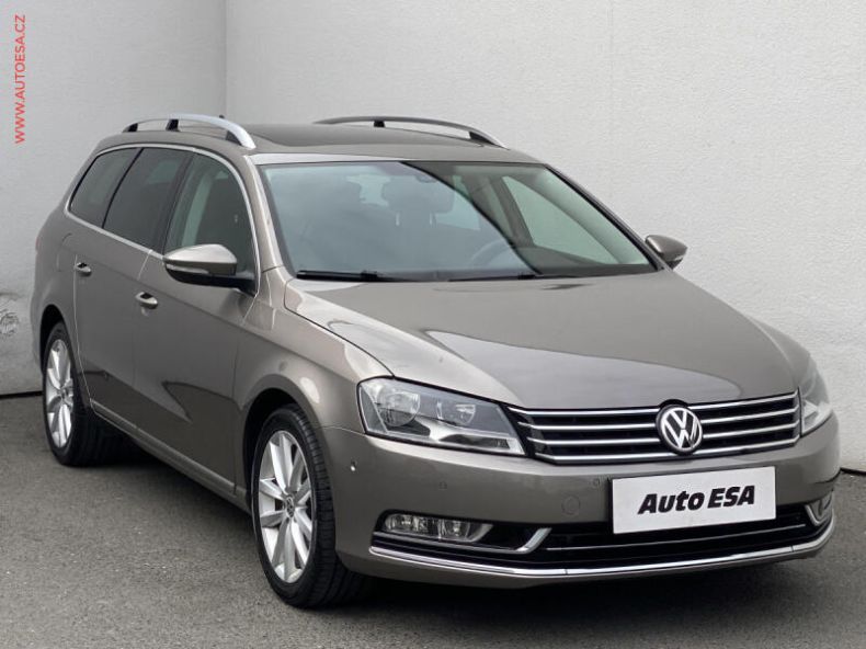 Volkswagen Passat - hlavní fotka inzerátu