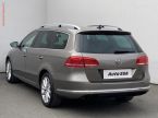 Volkswagen Passat - fotka číslo 5
