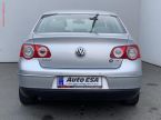 Volkswagen Passat - fotka číslo 4