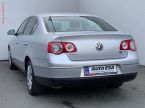 Volkswagen Passat - fotka číslo 5