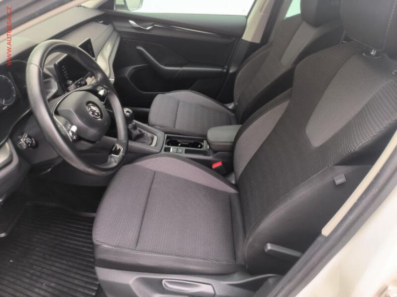 Škoda Octavia - hlavní fotka