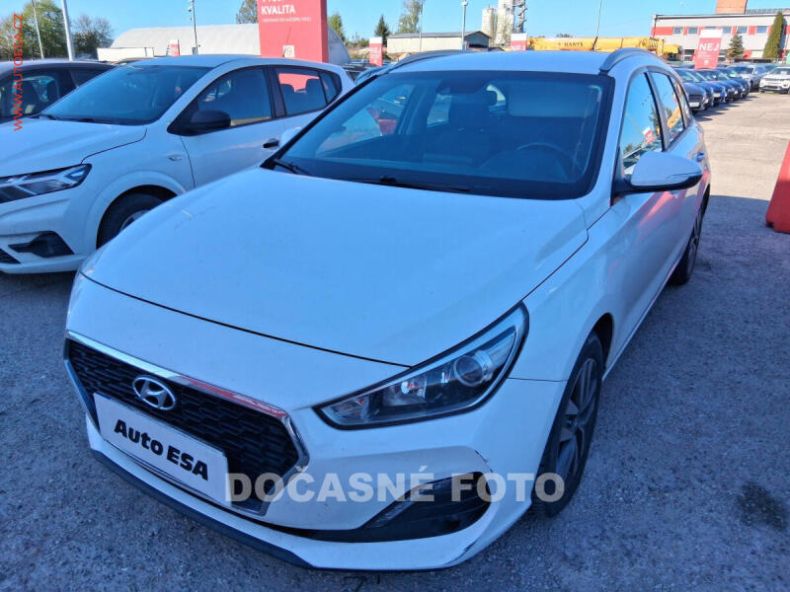 Hyundai i30 - hlavní fotka inzerátu