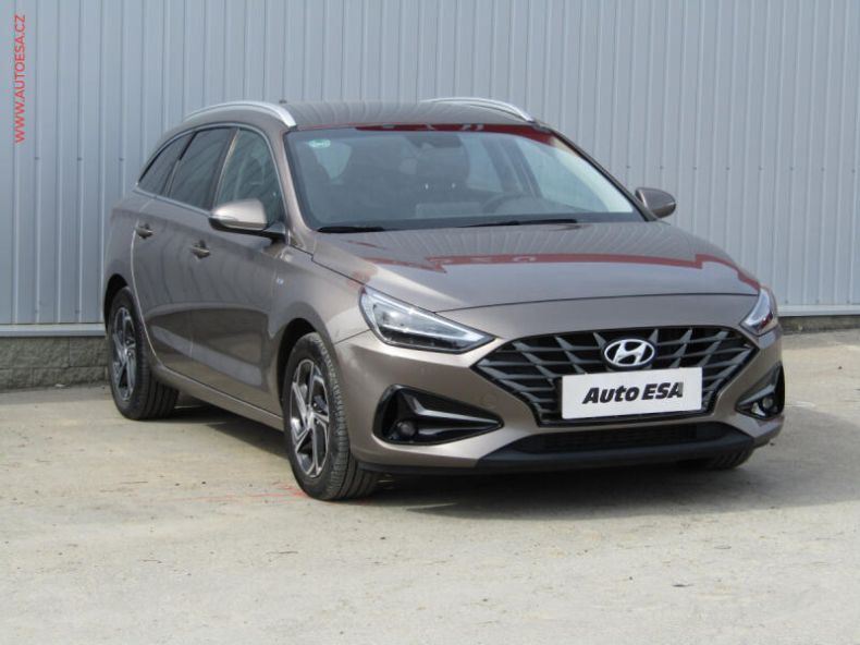 Hyundai i30 - hlavní foto
