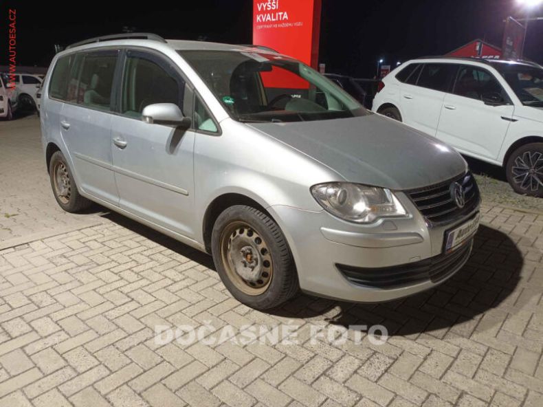 Volkswagen Touran - hlavní fotka inzerátu
