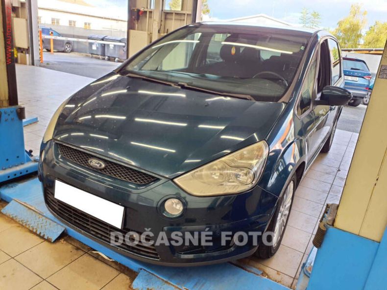 Ford S-MAX - hlavní fotka inzerátu