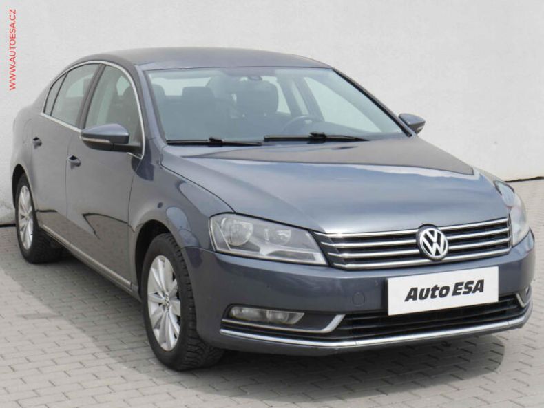 Volkswagen Passat - hlavní fotka inzerátu