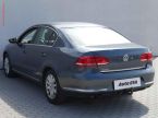 Volkswagen Passat - fotka číslo 5