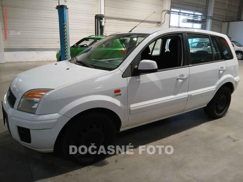 Ford Fusion - hlavní fotka inzerátu