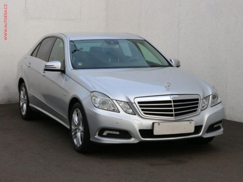 Mercedes Třída E - hlavní fotka