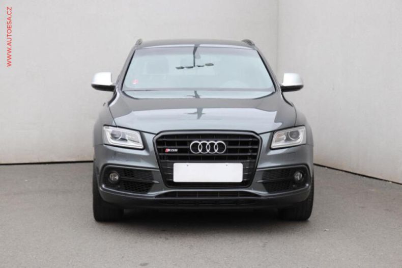 Audi SQ5 - hlavní fotka