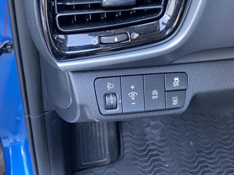 Kia Stonic - hlavní fotka