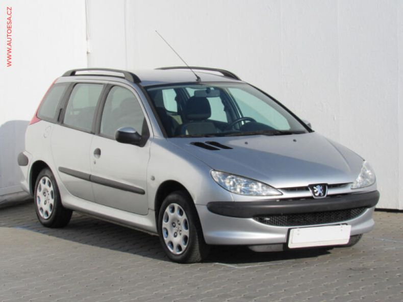 Peugeot 206 - hlavní foto