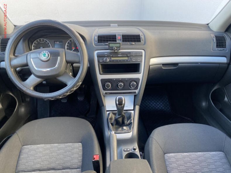 Škoda Octavia - hlavní fotka