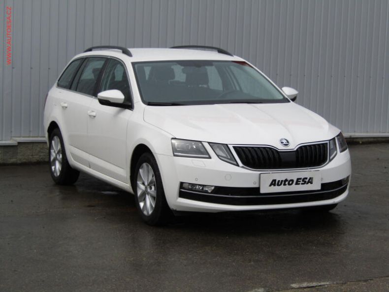Škoda Octavia - hlavní foto