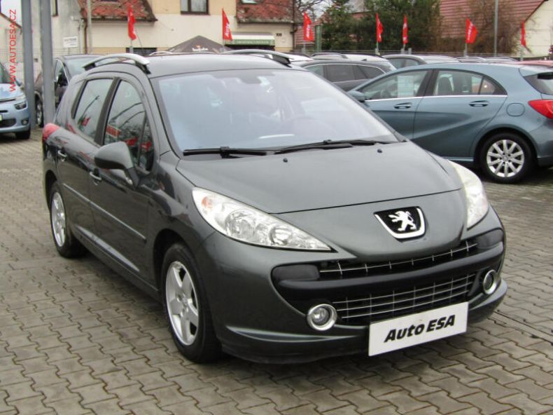 Peugeot 207 - hlavní foto