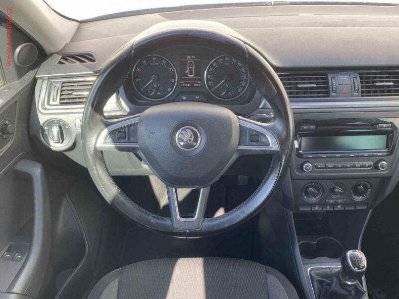 Škoda Rapid - hlavní fotka