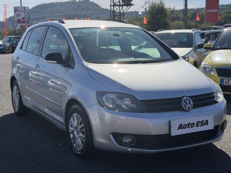 Volkswagen Golf - hlavní fotka inzerátu