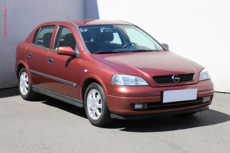 Opel Astra - hlavní fotka inzerátu