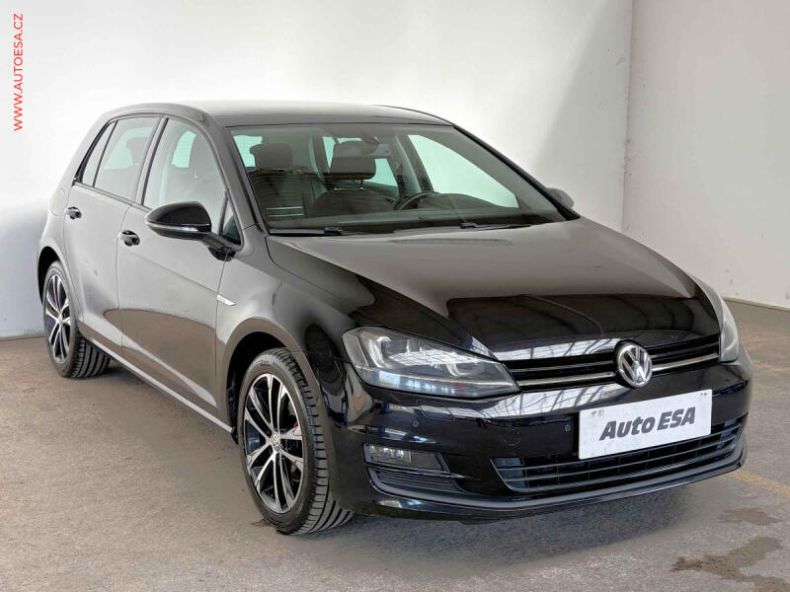 Volkswagen Golf - hlavní fotka inzerátu