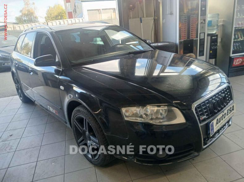 Audi A4 - hlavní fotka inzerátu
